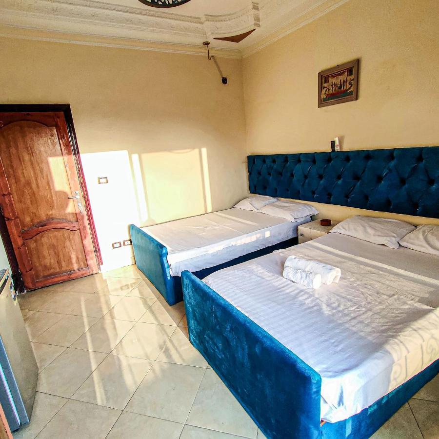 Happy Days Pyramids Inn Kafret el-Gabal المظهر الخارجي الصورة