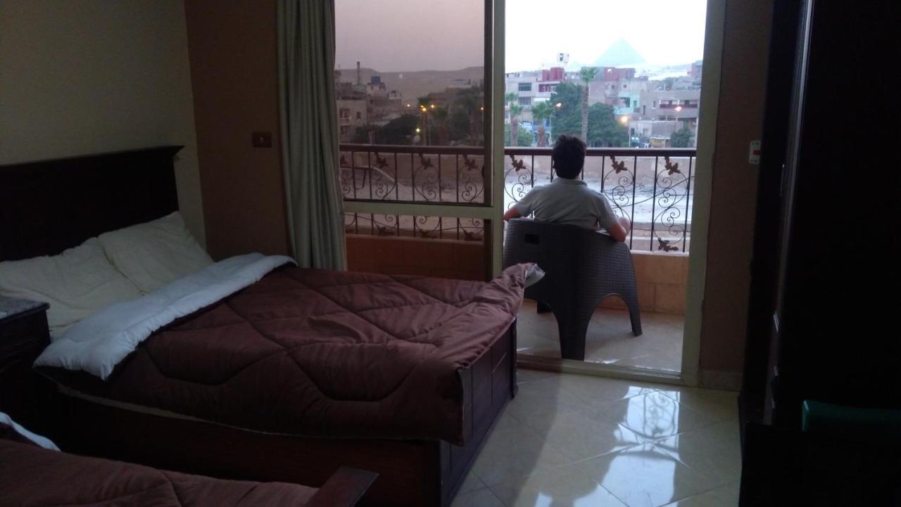 Happy Days Pyramids Inn Kafret el-Gabal المظهر الخارجي الصورة